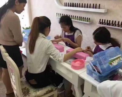 美容美甲店如何做好顧客維護和售后服務(wù)